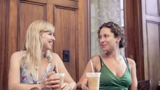 How to get a first date with a lesbian